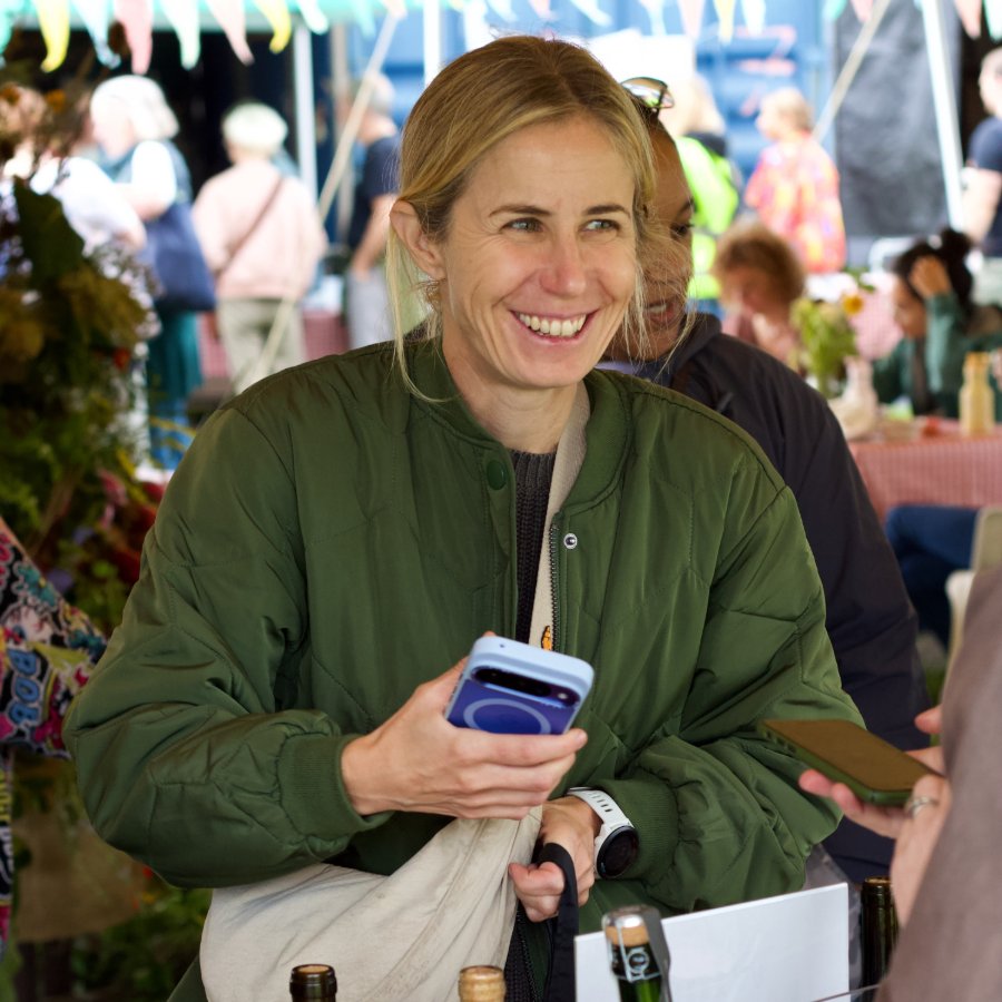 Happy Food post — a customer at the farm market stall